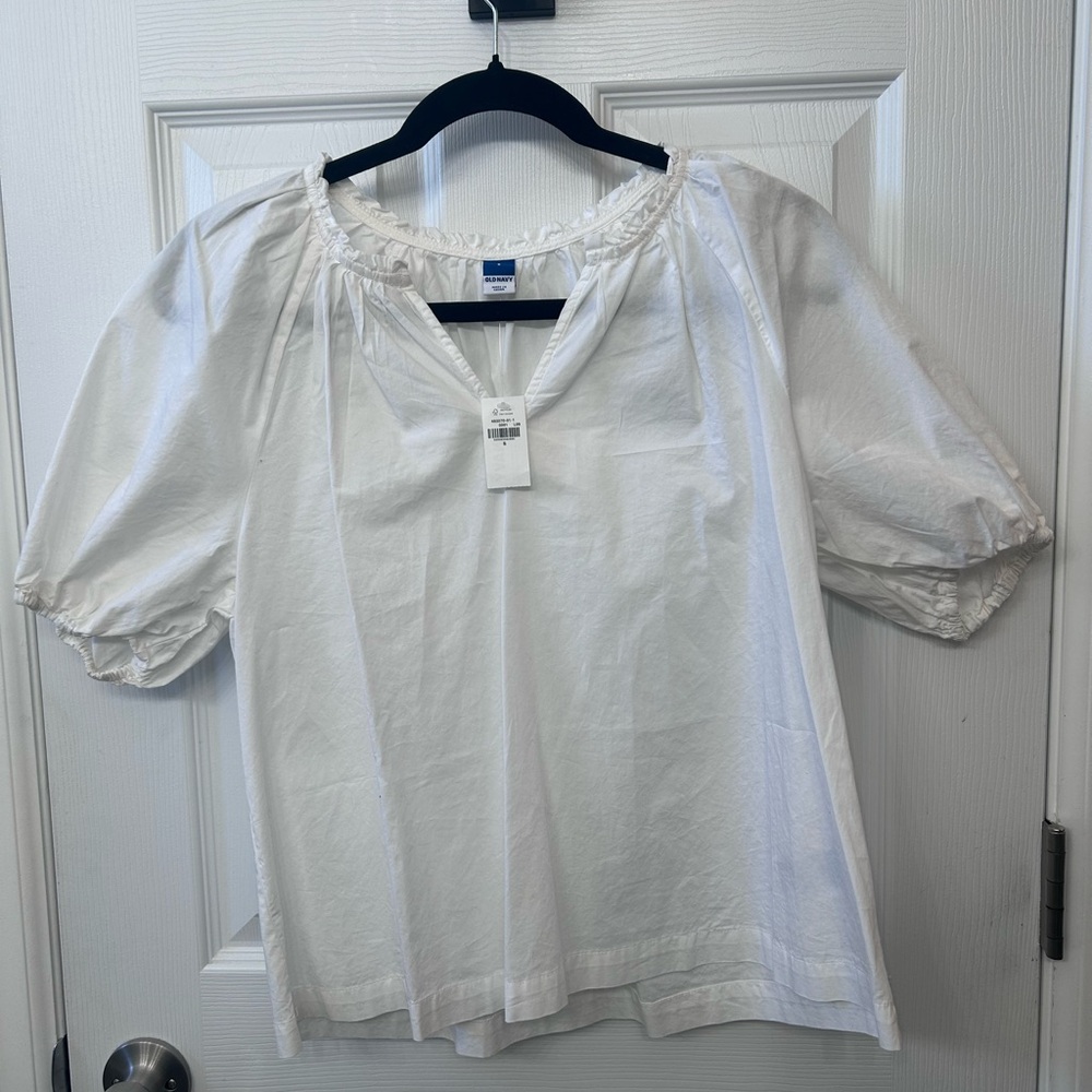 Old Navy White Puff Sleeve Blouse size S NWT